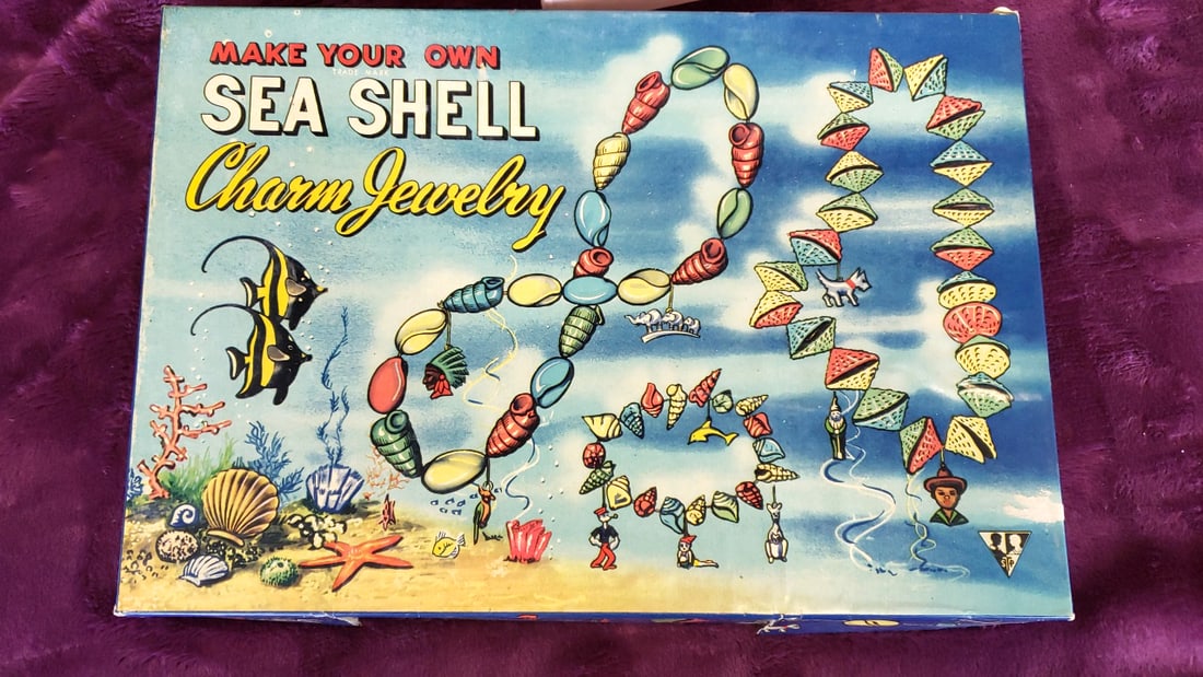 1952 Standard Toykraft No. 332 Make Your Own Sea Shell Charm Jewelry Kit - 2