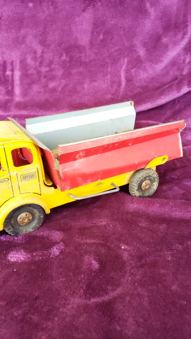 Wyandotte Tin Litho Flatbed Truck Yellow Wolverine White Mustang Dump Truck Toy Lot - 12