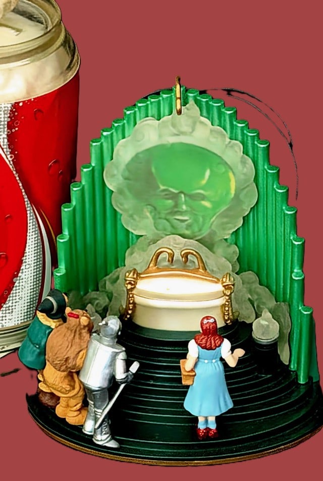 Hallmark Keepsake Wizard of Oz Christmas Ornament: Hallmark Wizard Of Oz 2000 "The Great Oz" Ornament (w/ Box)