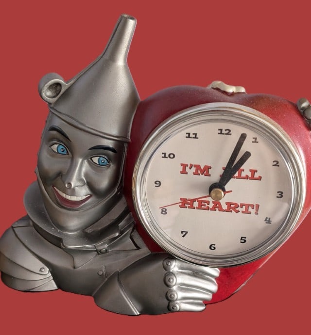 1998 Tin Man Wizard of Oz "I'm All Heart" Clock: 6? h x 6 3/4? w x 2 1/2? d w/ Box