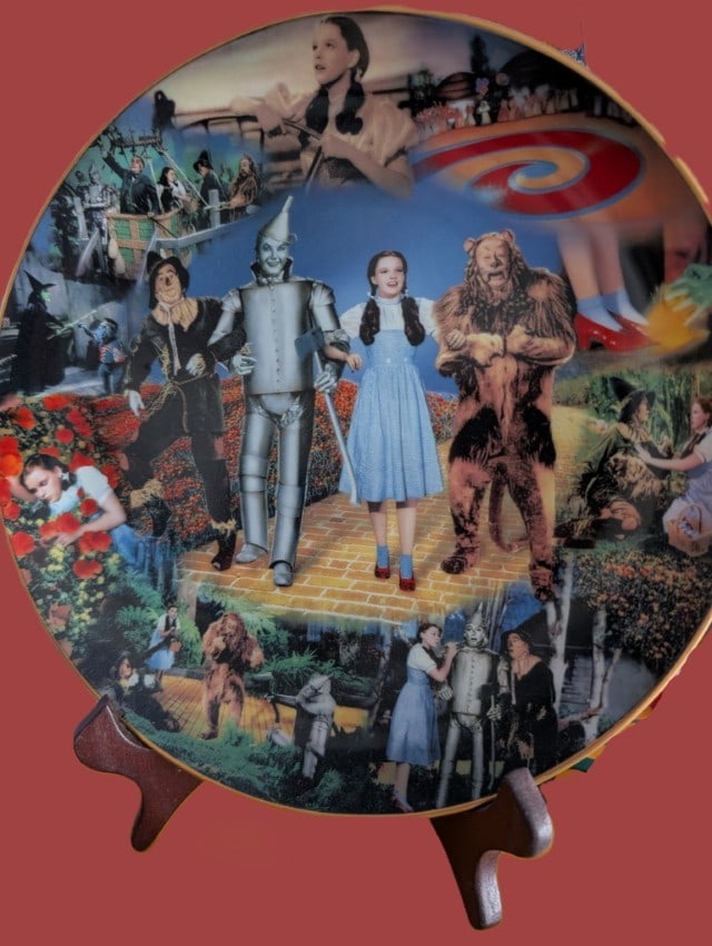 Bradford Exchange 5264A "Follow Yellow Brick Road" Plate: 2003 No Box
