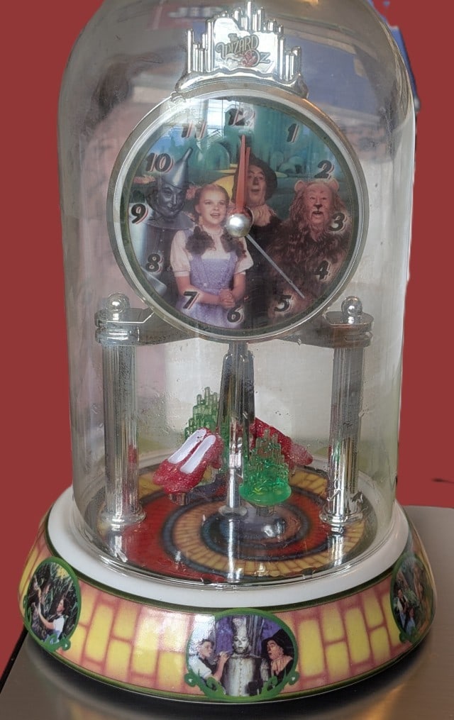 Wizard Of Oz Anniversary Clock (1 of 6)