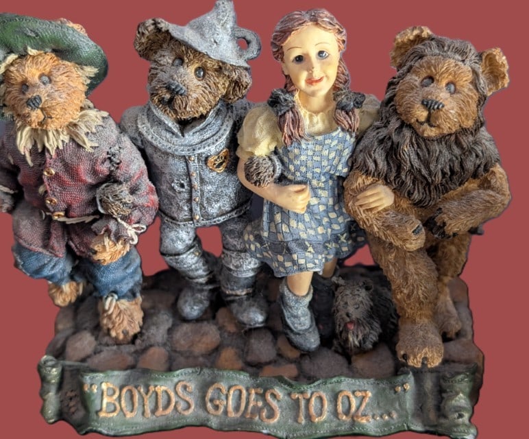 2000 - Boyd's Goes To Oz Figurine: Boyd's Bear Dorothy & Company Off To See The Wizard Of Oz Figurine No box