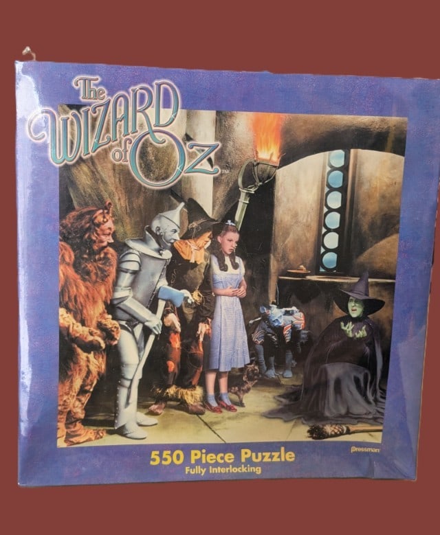 Wizard of Oz - 550 Piece Puzzle: Wizard of Oz - 550 Piece Puzzle - Pressman #4024 I'm Melting! Wicked Witch