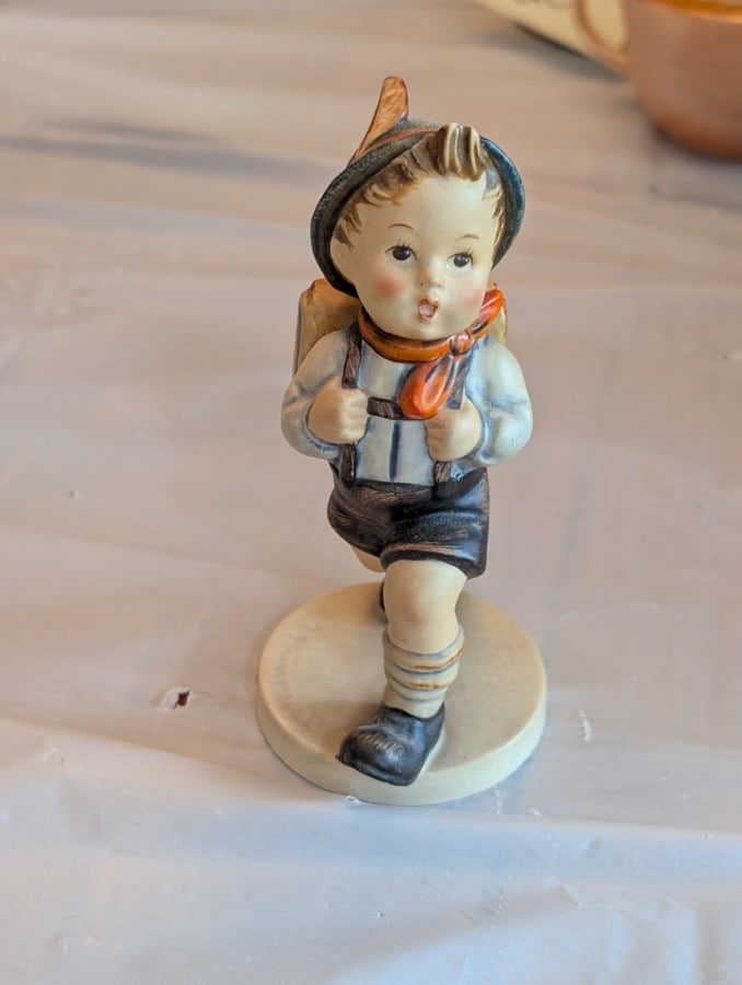 Goebel Hummel #82/0 School Boy (1 of 5)