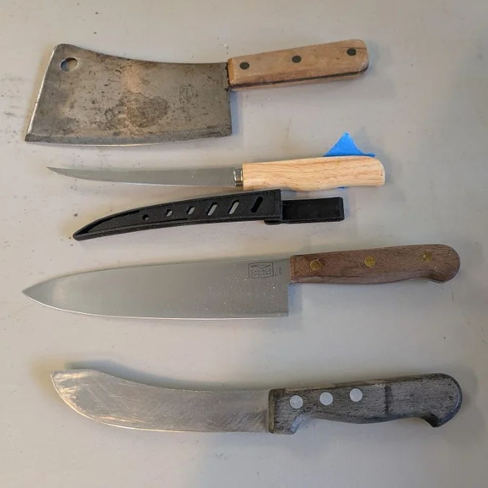 Box Lot of Kitchen Knives & Meat Cleaver (1 of 1)