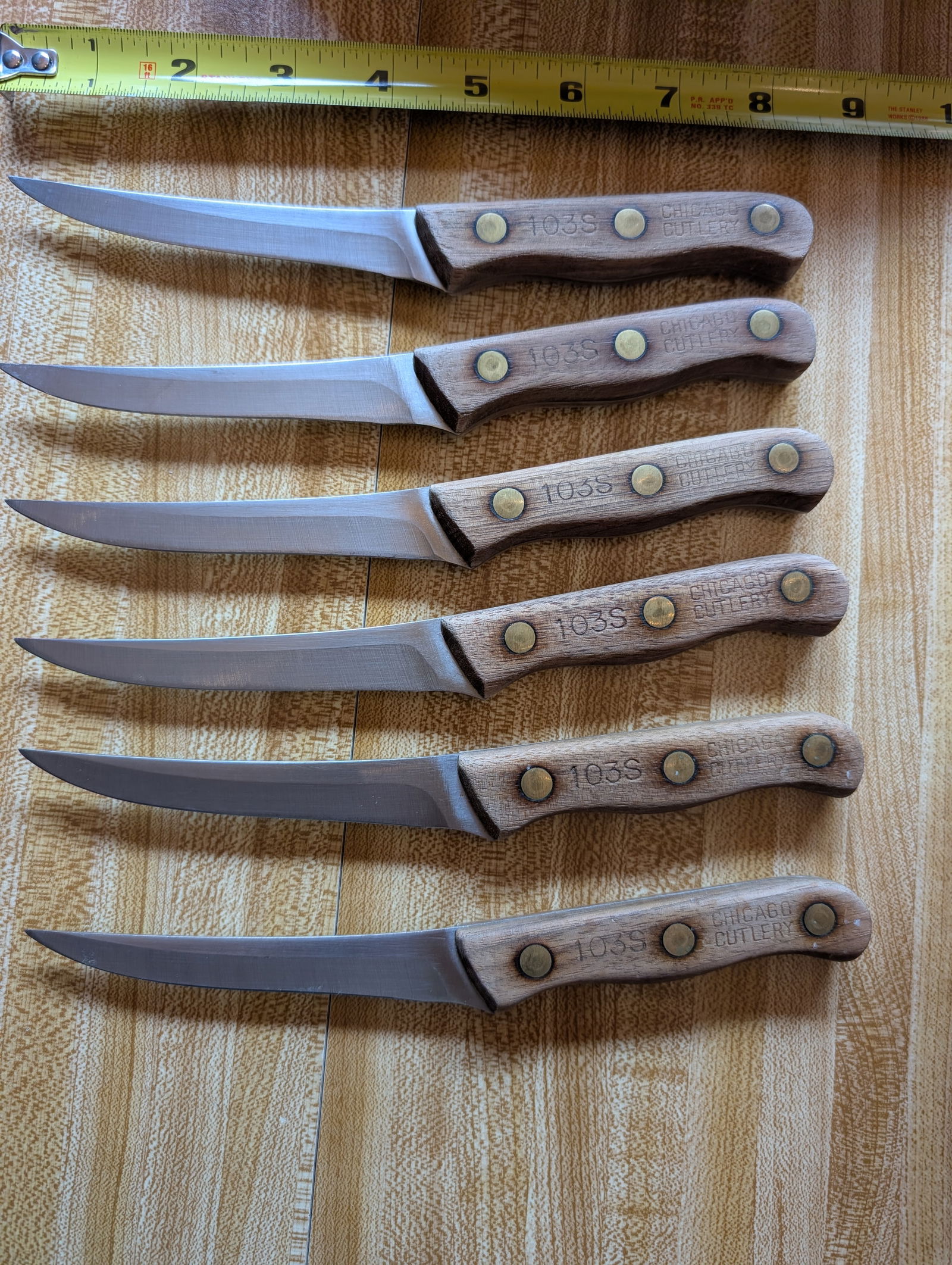 Set of 6 Chicago Cutlery Knives w/ Block (1 of 4)