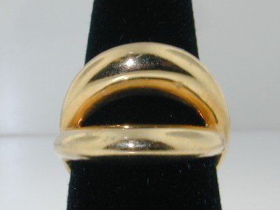 18K Yellow Gold MAUBOUSSIN PARIS Ring: Authentic Mauboussin Paris 18K Yellow Gold Ring .The total ring's weight is 11.7 grams.The size of the ring is 6.5.There is a "750" and "Mauboussin Paris" stamp on it.