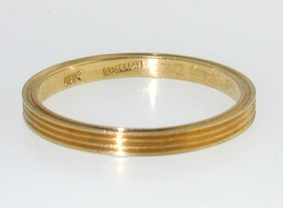 Buccellati 18K Yellow Gold Ring.: Buccellati 18K Yellow Gold Ring. The total ring's weight is 1.7 grams. The size of the ring is 6.25"