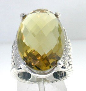 David Yurman Silver Diamond Lemon Citrine Ring: David Yurman Silver Diamond Lemon Citrine Ring! The total ring's weight is 14.2 grams. The total diamonds weight are approximately 0.28 cts, H-I color and VS1 clarity. The size of the Lemon Citrine is