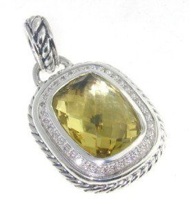 David Yurman Silver, Lemon Citrine & Diamond Penda: David Yurman Silver, Lemon Citrine & Diamond Pendant The total weight of Pendant is 21.8 grams. Size of Lemon Citrine: 20x15 mm Total weight of diamond: 0.5 cts, H color, SI-2 clarity The size of the