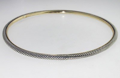 David Yurman 18k Yellow Gold & Silver Bangle!: David Yurman 18k Yellow Gold & Silver Bangle! Bangle's Weight : 11.1 grams. The measurements of the Bangle :65 x 65 mm and the thickness is 2 mm. There is Stamp D.Y, 750, 925 on it.