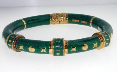 Craig Drake Silver & Enamel Bangle.: Craig Drake Silver and Enamel Bangle ! The total Bangle weight is 34.7 grams. The size of the Bangle is 55 x 50 mm, and 8 mm thick.
