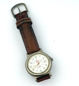 Swiss Army Stainless Steel, leather strap watch: Swiss Army Stainless Steel, Leather Strap Watch. The total watch's weight is 41.3 grams. The measurement of watch head is 33 mm and 7 mm thick. The length of watch: 6.25". water Resistant. swiss made.