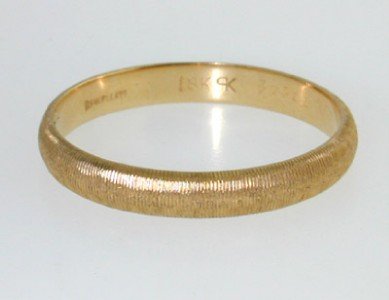 Buccellati 18K Yellow Gold Ring.: Buccellati 18K Yellow Gold Ring. The total ring's weight is 2.5 grams. The size of the ring is 8".