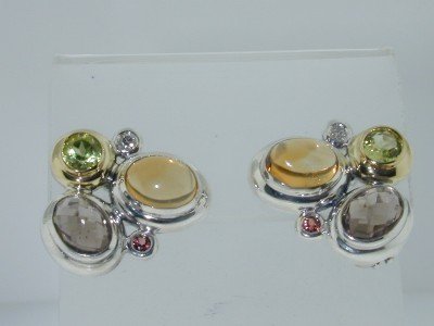 David Yurman 14k Gold,Multi-Color Gem, Diamond Ear: David Yurman 14k 2-Toned (Yellow-White) Gold Multi-Color (Citrine,Smoky Topaz,Peridot)& Diamond Earrings. The total Earrings' weight is 7.8 grams. The total weigth of the Diamond is 2 pts approxmiatel