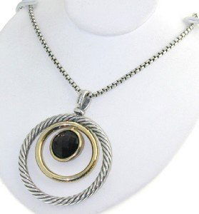 David Yurman 18K Gold, Silver, smoky topaz Necklac: David Yurman 18K Yellow Gold, Silver, smoky topaz Necklace. The total weight of Necklace is 13.4 grams. The measurements of smoky topaz: 9 mm. The size of the pendant is 37 x 29 mm, Thickness is 2 mm.