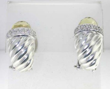 David Yurman Silver Diamond & Lemon Citrine Earrin: This is a Wonderful David Yurman Diamond & Lemon Citrine Earrings in Silver. The total earring's weight is 10.3 grams. The total diamond weight is 0.4 cts, I color, VS clarity. The measurements of Lem