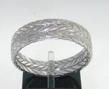 Buccellati 18K White Gold Ring.: Buccellati 18K White Gold Ring.The total ring's weight is 7 grams.The size of the ring is 11.25"