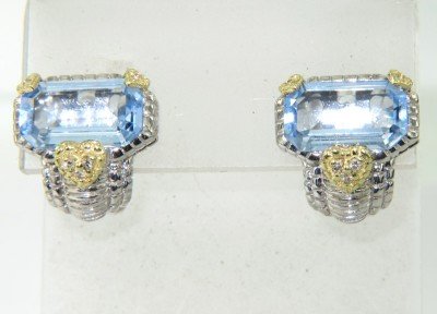 Judith Ripka 18K Gold Silver BlueTopaz Diamond Ear: Judith Ripka 18K Yellow Gold, Silver,Blue Topaz & Diamond Earrings The total earring's weight is 7.8 grams. The total weight of diamond: 0.1 cts. H color, VS clarity The size of the Blue Topaz is 11 x