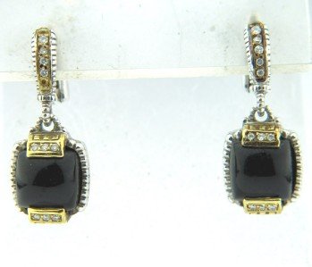 Judith Ripka 18K Gold / Silver, Onyx & Diamond Earrings: Judith Ripka 18K Yellow Gold / Silver,Onyx & Diamond Earrings. The total earring's weight is 6.8 grams. The total weight of diamond: 0.22 cts. I color, SI clarity. The size of the Onyx is: 6 x 6 mm. T