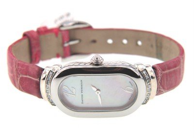 David Yurman Stainless Steel Diamond LeatherStrap : David Yurman Stainless Steel Diamond Leather Strap Watch.watch's Weight : 36.3 grams.The total weight of diamond: 0.28 cts. H color VS clarity.The size of watch head: 32 x 18 mm and 5 mm thick.The mea