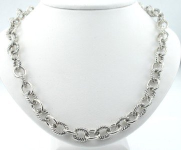 David Yurman Silver Necklace: David Yurman Silver Necklace The total weight of Necklace is 61.1 grams The necklace is 17" long