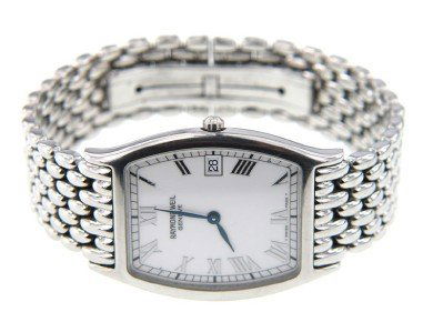 Raymond Weil Stainless Steel Watch: Raymond Weil Stainless Steel Watch .The total watch's weight is 79.9 grams.The measurements of watch head is 32 x 29 mm and 4 mm thick.The length of watch: 7.25"water Resistant.swiss made.Chain is 17