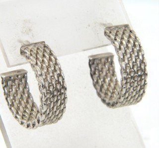 Tiffany & Co Peretti Silver Earrings: Tiffany & Co Peretti Silver Earrings.The total earrings weight is 10.2 grams.The measurement of earrings: 21 mm and 6 mm wide