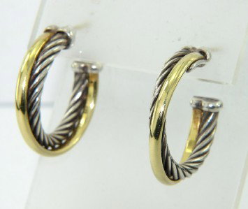David Yurman Silver/18K Yellow Gold Earrings: David Yurman Silver/18K Yellow Gold Earrings.The total earrings weight is 6.6 grams.The measurements of earring: 21 x 21 mm and 2 mm in thickmess