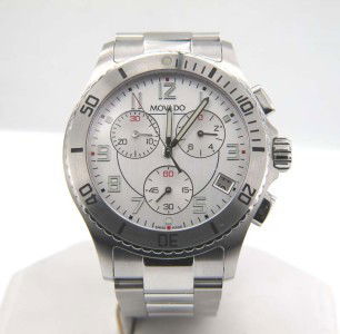 Movado Stainless Steel Chronograph Watch: Movado Stainless Steel Chronograph Watch.The total watch's weight is 153 grams.The measurements of the watch head is 39 x 39 mm and 10 mm thick.The length of watch: 7.5".Swiss Made.Water Resistant.Cha