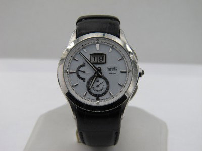 Citizen eco drive stainless steel watch: Citizen eco drive stainless steel Chronograph Leather Strap watch The total watch's weight is 80.1 grams. The measurements of watch head is 32 x 39 mm and 10 mm thick. The length of watch: 9" water Re