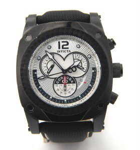 Invicta Stainless Steel Chronograph Watch: Invicta Stainless Steel Chronograph Watch.The total watch's weight is 168.3 grams.The measurements of the watch head is 41 mm in diameter and 13 mm in thick.The length of watch: 10".Chain is 24 mm wid