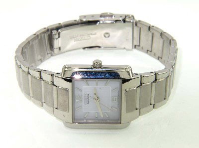 Citizen eco drive stainless steel watch: Citizen eco drive stainless steel watch.The total watch's weight is 76.4 grams.The measurements of watch head is 17 x 24 mm and 6 mm thick.The length of watch: 7.25".Chain is 13 mm wide.Japan Mov't.wa