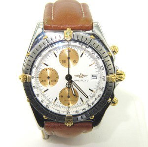 Breitling Stainless Steel Chronograph Mens watch: Breitling Stainless Steel Chronograph Brown Leather Strap Mens watch With Extra Strap And Box.The total watch's weight is 98.4 grams.The measurements of watch head is 36 x 39 mm and 10 mm thick.The le
