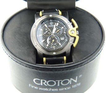 Croton Stainless Steel Chronograph Leather Strap Wat: Croton Stainless Steel Chronograph Date Just Leather Strap watch The total watch's weight is 92.1 grams. The measurement of watch head is 34 x 34 mm and 9 mm thick The length of watch: 9.25" Swiss Mad