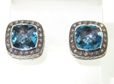 David Yurman Silver, Blue Topaz & Diamond Earrings: David Yurman Silver, Blue Topaz & Diamond Earrings.Earring's weight : 13.8 grams.The weight of Diamond: 0.8 cts. I color, SI clarity.The size of each Blue Topaz is 11 x 11 mm.The measurements of the e