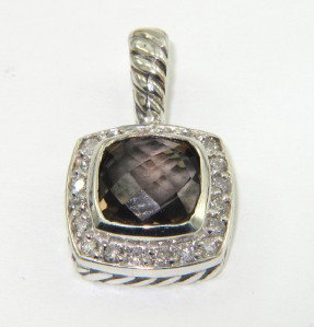 David Yurman Silver Smoky Topaz & Diamond Pen: David Yurman Silver Smoky Topaz & Diamond Pendant.The total Pendant's weight is 2.6 grams.The total weight of diamonds is 0.24 cts. approximately I and SI clarity.The size of the smoky topaz is 7 x 7 