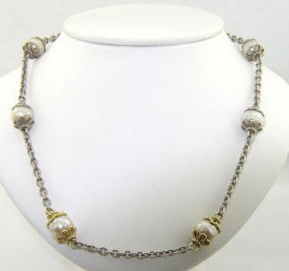 Judith Ripka Silver/18K Yellow Gold Pearl Neckl: Judith Ripka Silver/ 18K Yellow Gold Pearl Necklace.The total weight of Necklace is 26.4 grams.The size of Pearl: 8 mm.The measurement of necklace: 16.5" long