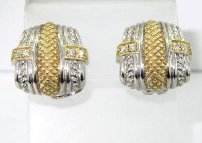 Judith Ripka Silver/18K Yellow Gold Diamond Earrin: Judith Ripka Silver/18K Yellow Gold Diamond Earrings.The total earring's weight is 19.5 grams.The total weight of diamond: 0.4 cts. H color, VS clarity.The size of the earring is 18 x 18 mm,Thickness:
