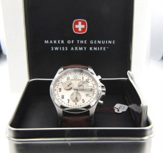 Wenger Stainless Steel Chronograph Leather Strap W: Wenger Stainless Steel, Chronograph, Mineral Crystal, Alarm, Leather Strap Watch with Box.The total watch's weight is 64 grams.The measurements of the watch head is 39 mm in diameter and 10 mm in thic