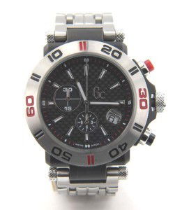 Guess Stainless Steel,Chronograph Men's Watch: Guess Stainless Steel,Chronograph Men's Watch.The total watch's weight is 209 grams.The measurements of the watch head is 43 x 43 mm and 12 mm in thick.The length of watch: 8.5".Chain is 21 mm wide.Wa