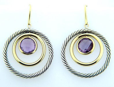 David Yurman 18K Gold /Silver, Amethyst Earrings!: David Yurman 18K Yellow Gold /Silver,Amethyst Earrings!The total earrings weight is 13 grams.The size of the Amethyst is 10 mm.The size of earrings: 32 x 29 mm. Thickness is 2 mm.