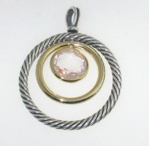 David Yurman 18K Gold, Silver, Rose Quartz Pendant: David Yurman 18K Yellow Gold, Silver, Rose Quartz Pendant The total weight of pendant is 6.6 grams The measurements of Rose Quartz : 10 mm The size of the pendant is 37 x 29 mm, Thickness is 2 mm