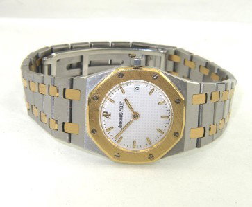 Audemars Piguet 2-Toned Stainless Steel Date Just Watch: Audemars Piguet 2-Toned Stainless Steel Date Just Watch. The total watch's weight is 54.5 grams. The measurements of watch head is 23 x 23 mm and 4 mm thick. The length of watch: 6.5 ". swiss made. Wa