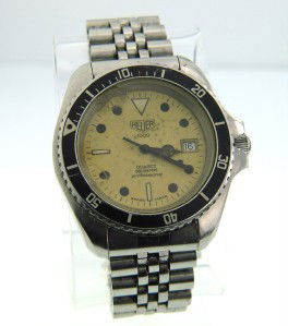 Tag Heuer Stainless Steel Watch.: Tag Heuer Stainless Steel Watch. The total watch's weight is 113.6 grams. The size of watch head: 44 x 41 mm and 9 mm thick The length of the watch is 7.25" Swiss Made Water Resistant