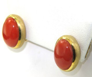 Charles Krypell Silver Blue Topaz Earrings The we: 18K Yellow Gold Coral Earrings From 1940. The total earring's weight is 9.3 grams. The size of each Coral is 12 x 8 mm. The measurement of earring is 15 x 11 mm and 5 mm in thickness