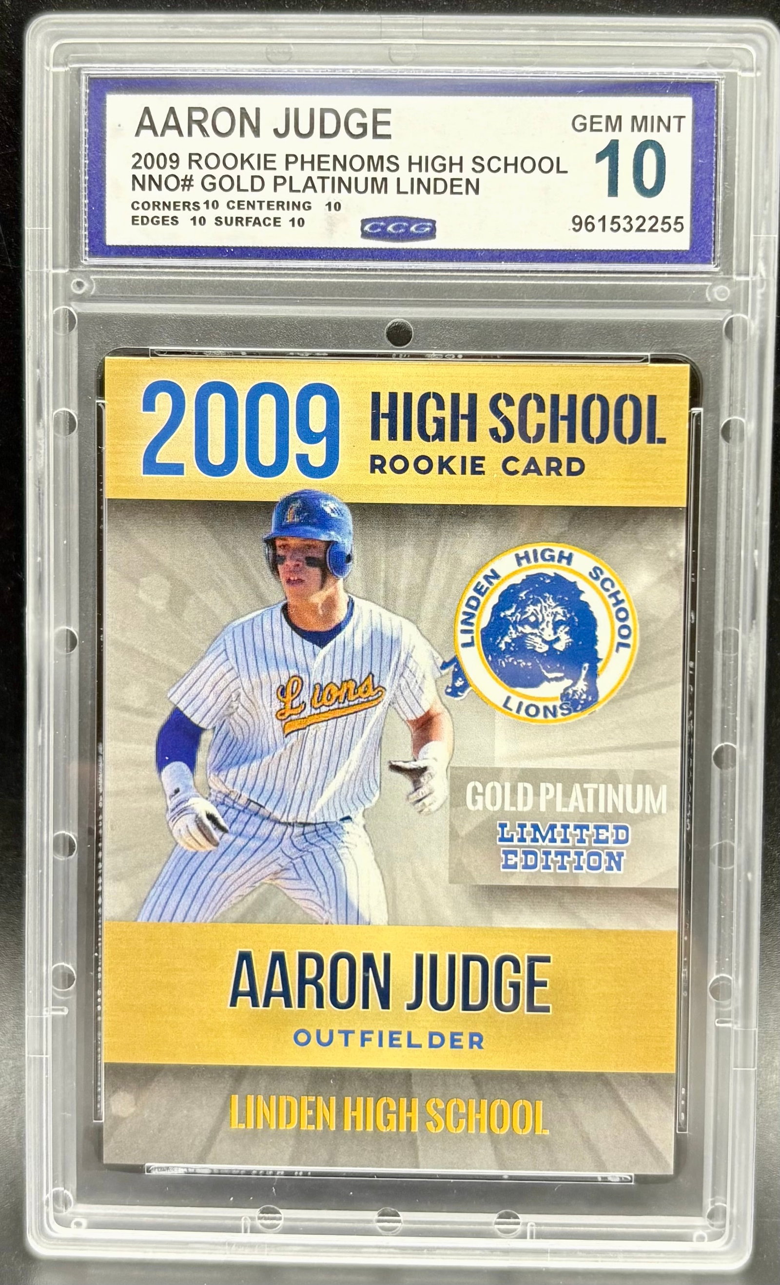 Aaron Judge – 2009 Rookie Phenoms High School – Gold Platinum – Linden High School – GEM: Aaron Judge – 2009 Rookie Phenoms High School – Gold Platinum – Linden High School – GEM MINT 10 by CCGRare and eye-catching rookie card of MLB star Aaron Judge, featuring his early days at Li