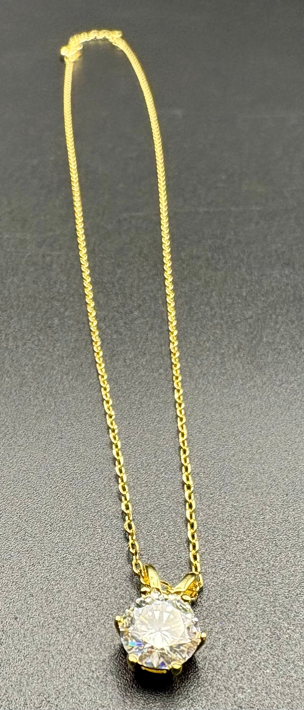 VVS Necklace (1 of 3)