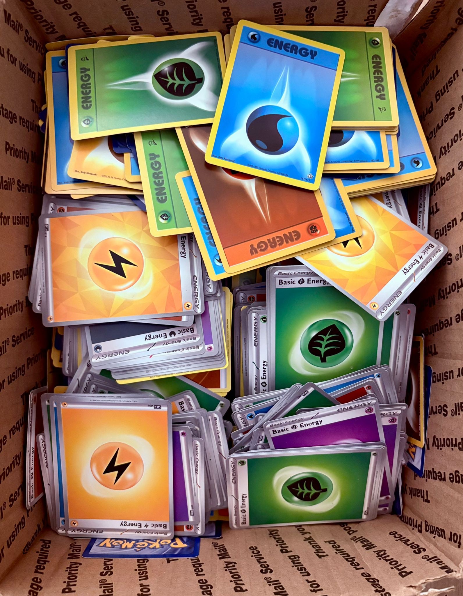 1999 Pokemon Basic Energy Card Lot – Mixed Types – Over 250 Cards (1 of 1)